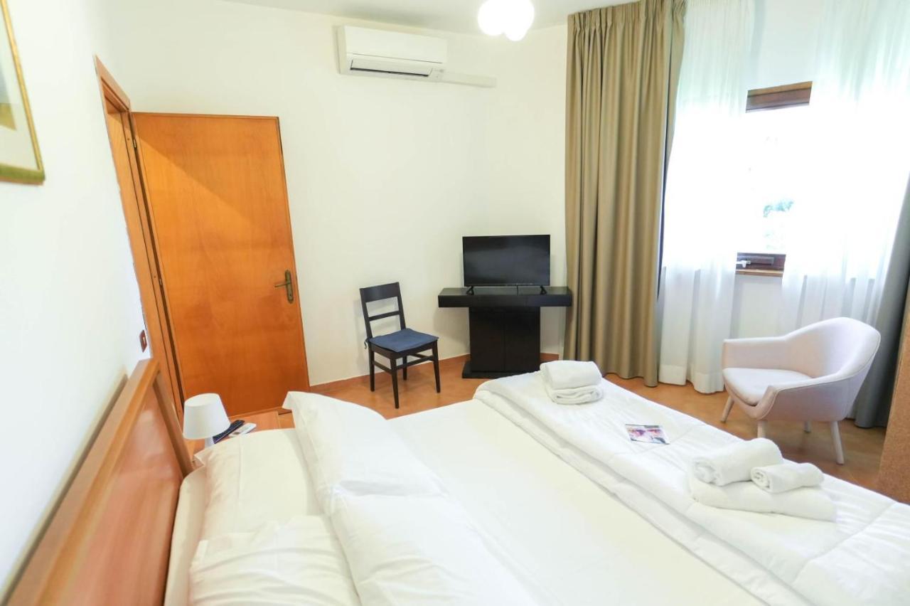 لاتينا Paradise Suite المظهر الخارجي الصورة